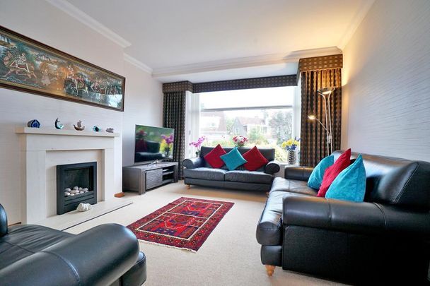 3 bedroom semi-detached house to rent - Photo 1