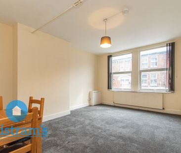 3 bed Apartment for Rent - Photo 2