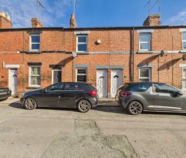 2 bedroom terraced house to rent - Photo 3