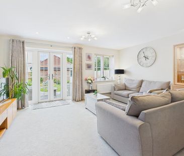 3 bedroom semi-detached house to rent - Photo 3