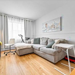Grand 5 1/2 à louer pour le 1er juillet au 9310 avenue Bruchési à Montréal , Faites -vite! - Photo 2