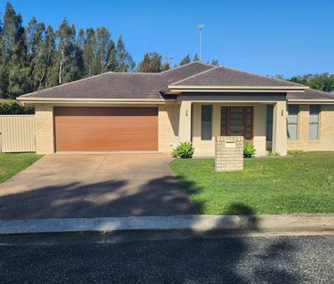 GREAT LOCATION! - Photo 5