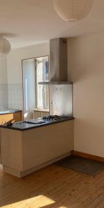Location Appartement 3 pièces 51m² LABLACHERE 07230 - Photo 3