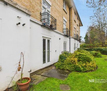 1 bedroom flat to rent - Photo 2