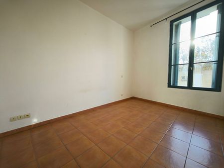 Location appartement 4 pièces, 101.43m², Narbonne - Photo 5