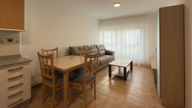 Piso en alquiler en Milladoiro - Foto 1