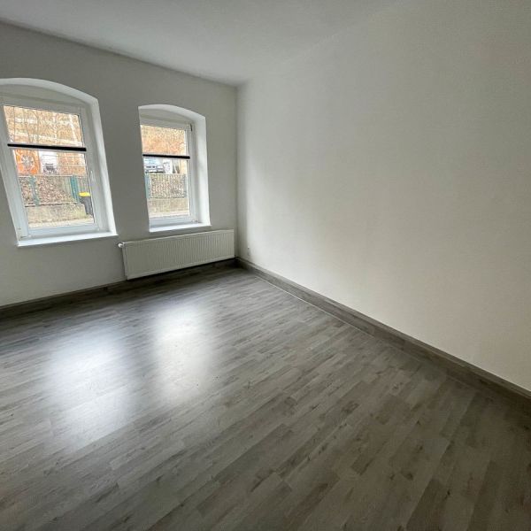 Moderne 2-Raum-Wohnung zentrumsnah in Aue - Photo 1
