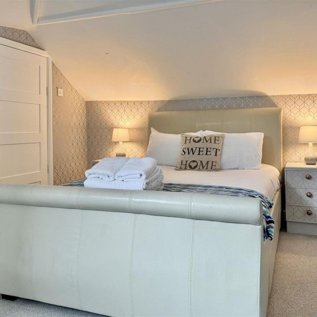 Avenue Victoria, Scarborough - Photo 1