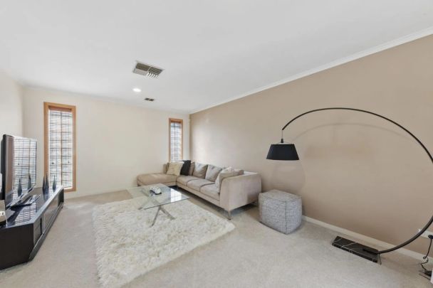 Spacious Family Home - Photo 1