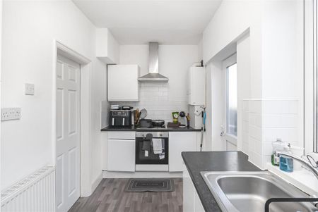 2 bedroom house to rent - Photo 3