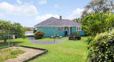 Pet friendly family home in cul-de-sac - Photo 4