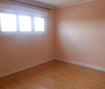 Location Appartement 3 pièces 67m² - Photo 3