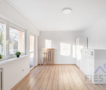 Warszawa Wola, Aleja Prymasa Tysiąclecia - Photo 3