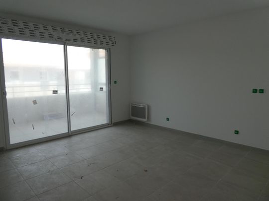Location Appartement 2 pièces 43m² PUGET SUR ARGENS 83480 - Photo 1