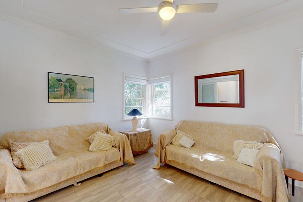 15 Brooks Street, Cooks Hill NSW 2300 - Photo 1