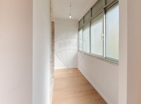 Lisboa, Lisbon 2695 - Photo 2