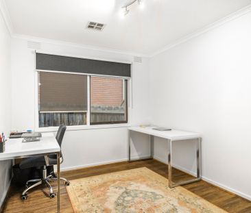 3 Senbin Court, Greensborough - Photo 5