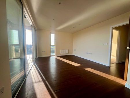 2 Bed Flat, Greenshank House, NW9 - Photo 2