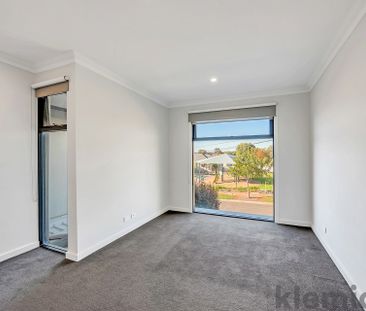 6d Donald Street, Campbelltown SA 5074 - Townhouse For Rent | Domain - Photo 5