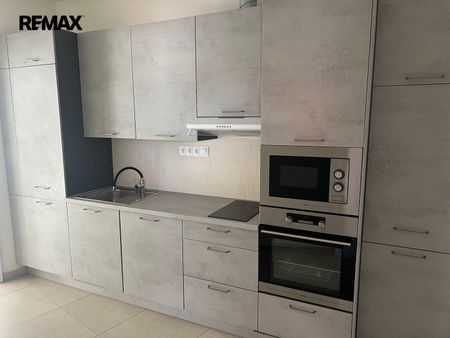 Pronájem bytu 1+1 v osobním vlastnictví 35 m², Praha 2 - Nové Město - Photo 4