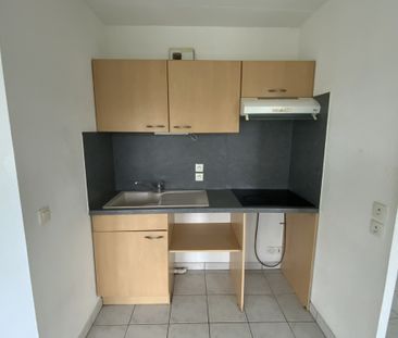 Location Appartement 1 pièce 32m² LES ANDELYS 27700 - Photo 4