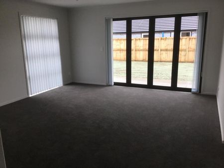 Spacious four bedroom family home - Photo 4