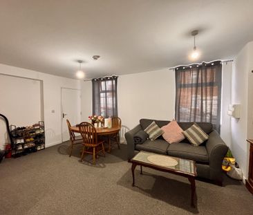 28 Victoria Street - Photo 2