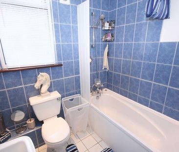 2 bedroom maisonette to rent - Photo 5