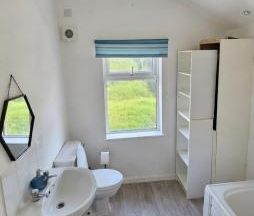 9 Cecil Street - Photo 2