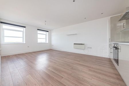 2 bedroom apartment to rent - Photo 4
