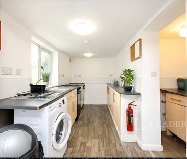 7 bedroom house to rent Westlea Road, CV31 - Photo 3