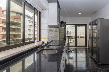 Apartamento T5 em Lisboa - Photo 2