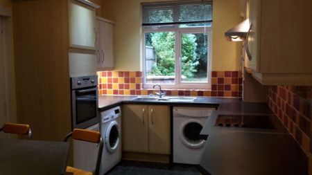 5 bedroom house share to rent - Photo 4