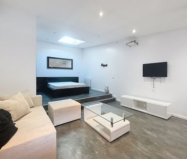 Appartement à louer - REIMS- PROCHE JEAN JAURES - Photo 2