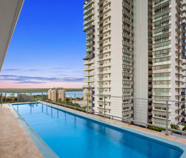 Stylish One-Bedroom Apartment in the Heart of Darwin City - Photo 2