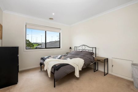 16 Wiyn Avenue, Torquay. - Photo 5