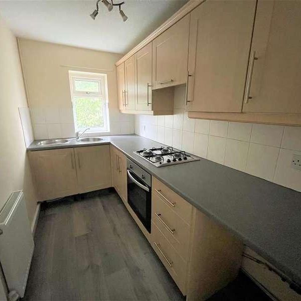 Exeter Drive, Leeds, LS10 - Photo 1