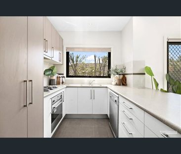 Secure Elevated Living with Bay Views - Photo 6