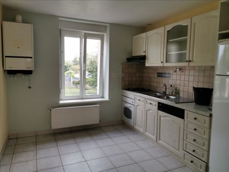 Location Appartement 4 pièces 70m² - Photo 3