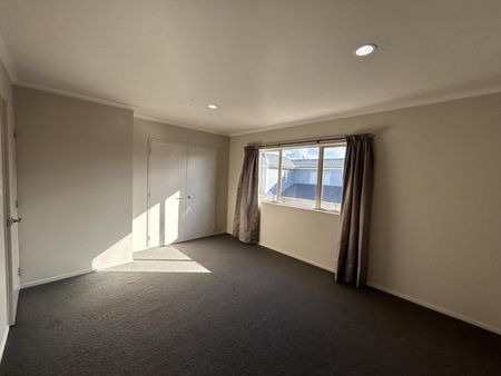 Do You Fancy Frankton? - Photo 4