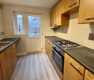 2 bedroom semi-detached house to rent - Photo 1