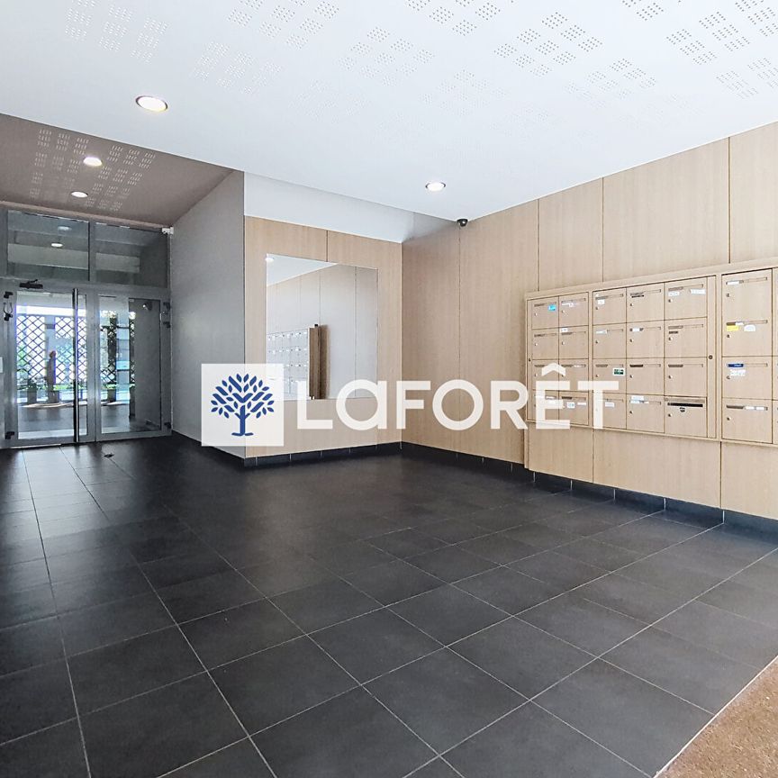 Apartment - Photo 1