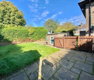 2 bedroom maisonette to rent - Photo 3
