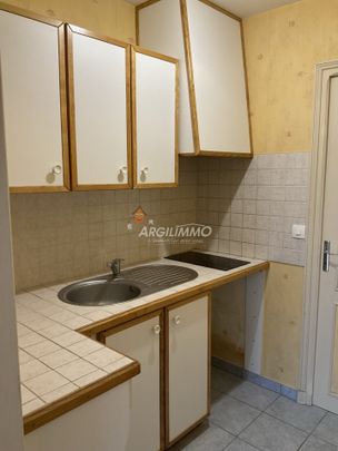 Location Appartement 2 pièces 30m² ST CALAIS 72120 - Photo 1