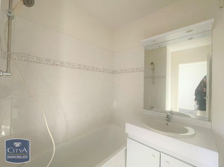 Location Appartement 2 pièces 33m² COUTRAS 33230 - Photo 2