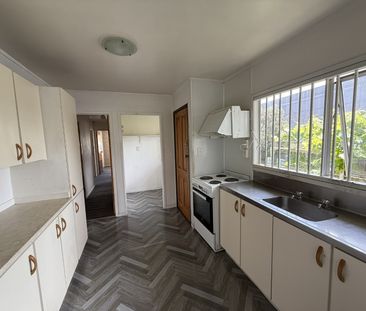 Prime Location! Easy access to all you could need! - Photo 6