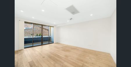 This Mordern Double storey Townhouse-style 2 Beds 2 baths with 1 car Parking Apartment For Lease - Photo 5