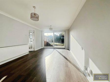 ULTING WAY, WICKFORD - Photo 2