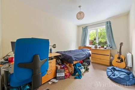 Timber Pond Road, London, SE16 - Photo 5