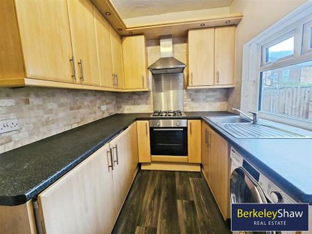 2 bedroom terraced house to rent - Photo 5